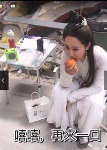 杨紫明星吃瓜视频,揭秘娱乐圈幕后故事
