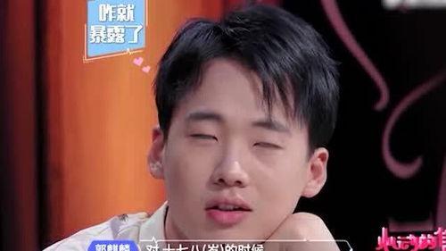 德云吃瓜女孩事件视频,揭秘网络舆论的狂欢与反思