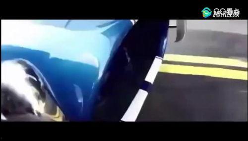 误入大佬车队吃瓜视频